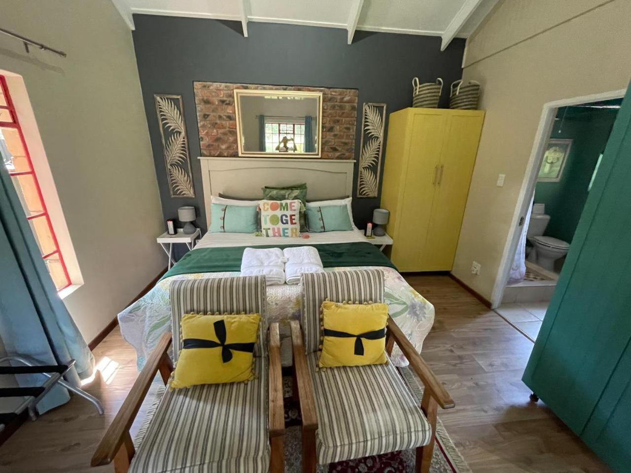 Periwinkle, Grove ,Acorn & Sage Cottages Clarens Esterno foto