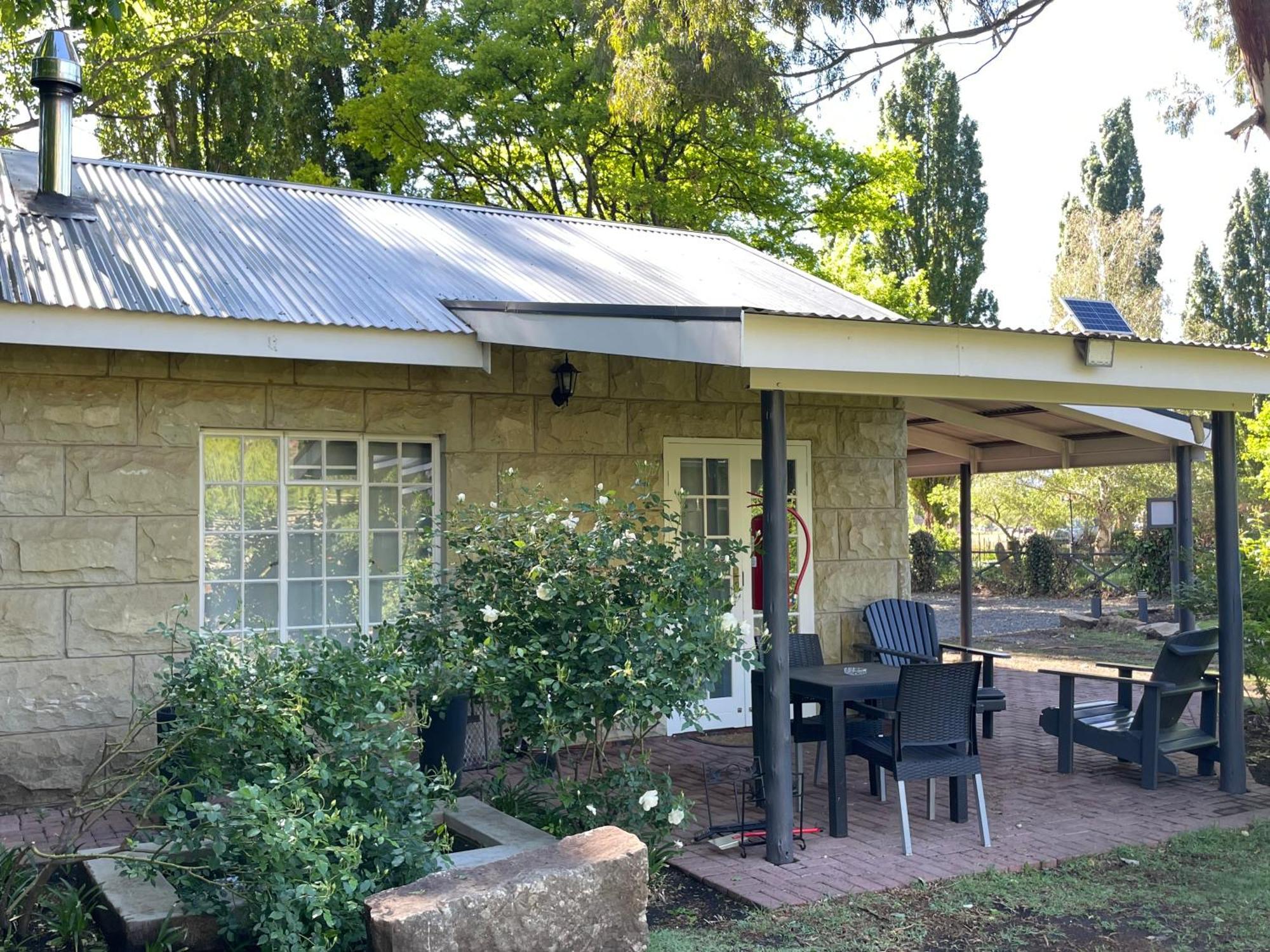 Periwinkle, Grove ,Acorn & Sage Cottages Clarens Esterno foto
